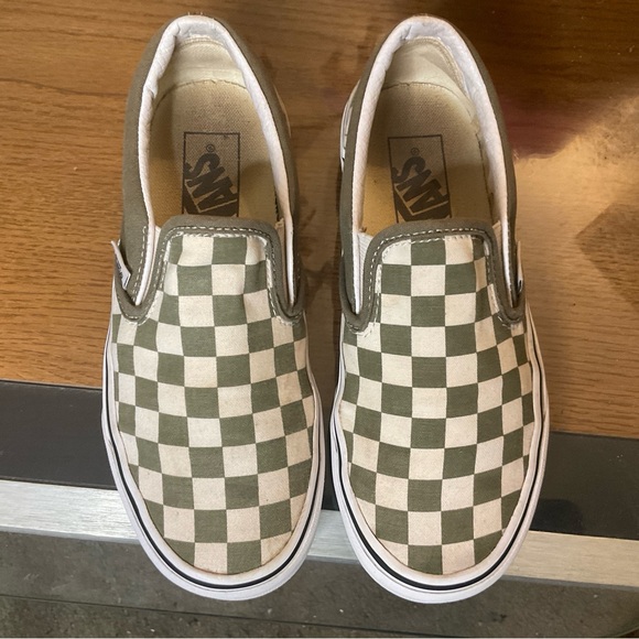 VANS WOMENS CLASSIC SLIP ON SNEAKERS SZ 5 - Picture 4 of 7